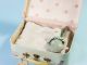 Maileg Baby Geschenk Set Mint Bambi Rassel und Wolldecke im Koffer Öko-Tex Baumwolle