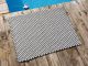 Pad Fussmatte Outdoor Teppich POOL Stone Grau Weiss 72x92 cm zweifarbig am Schwimmbecken oder auf der Terrasse als Fussmatte UV und Wetterbeständig Web-Look für draussen und drinnen