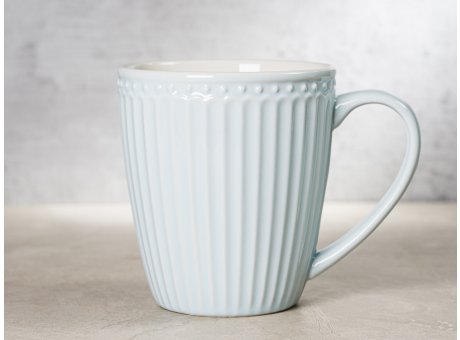 Greengate Becher ALICE Hellblau Kaffeebecher mit Henkel Everyday Keramik Geschirr Pale Blue 400 ml Rillenmuster Hygge für jeden Tag